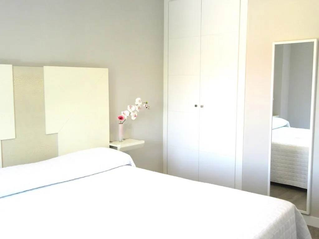 Apartamentos Eleden Toledo Apartment